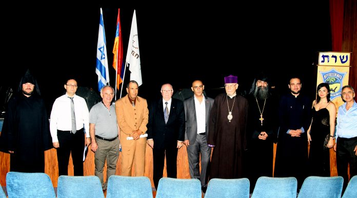 Մայրենի երգի մեղեդիները միավորեցին հայերին Պետախ Տիկվայում Լուսանկարում՝ Համերգի կազմակերպիչներն ու համերգի պատվավոր հյուրերը