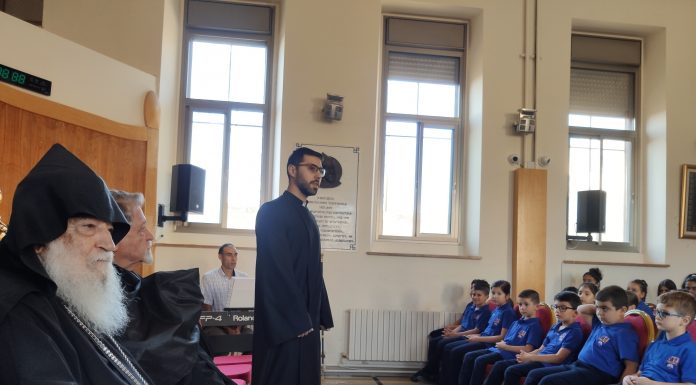 Իսրայելի հայկական դպրոցները բացեցին իրենց դռները Երուսաղեմի Սրբոց թարգմանչաց հայկական վարժարանի առաջին դասարանցիներն ու վարժարանի