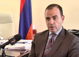 Սփյուռքի գործերի գլխավոր հանձնակատար Զարեհ Սինանյանը՝ Սիրիայում հայ համայնքի անվտանգության մասին Սփյուռքի գործերի գլխավոր հանձնակատար Զարեհ Սինանյանը(լուսանկարը «Ազատություն» ռադիոկայանի պաշտոնական կայքից