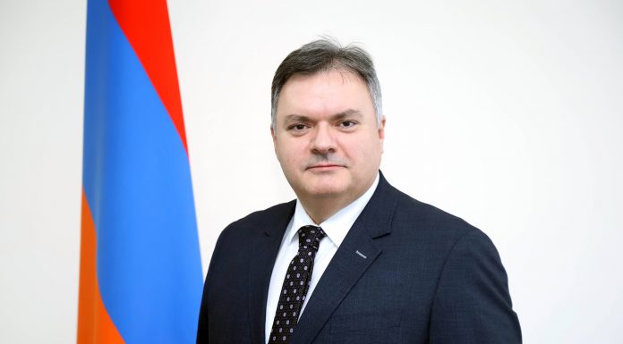 ՀՀ նախագահի հրամանագիրը Իսրայելի Պետությունում ՀՀ արտակարգ և լիազոր դեսպան նշանակելու վերաբերյալ