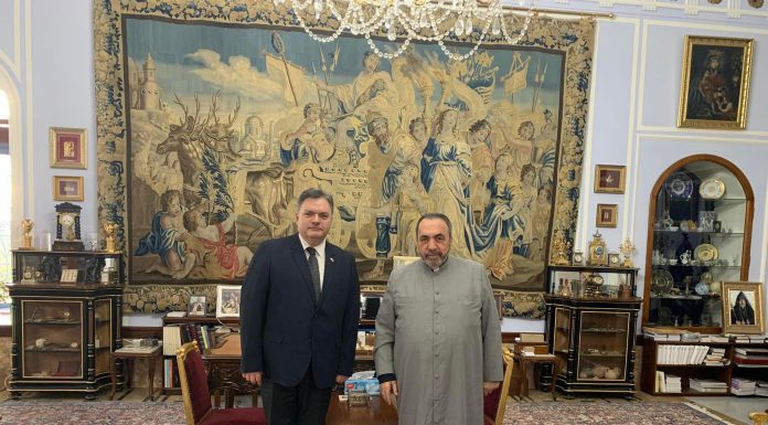 Մարտի 15 – ին Իսրայել պետությունում ՀՀ արտակարգ ու լիազոր դեսպան Արման Հակոբյանին ընդունեց Երուսաղտմի Հայոց պատրիարքը