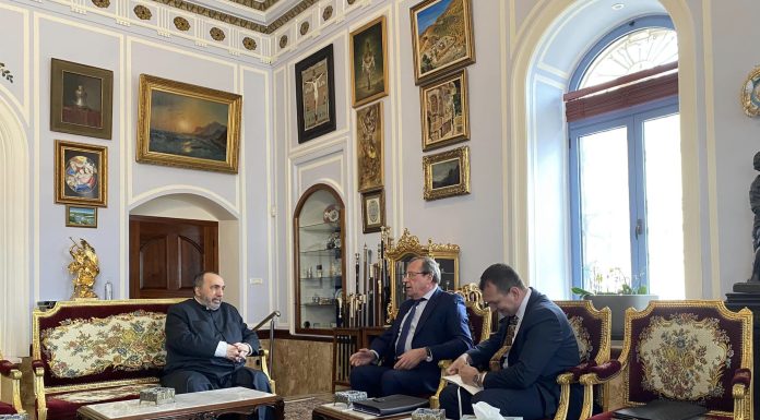 Փետրվարի 6-ին Երուսաղեմի Հայոց պատրիարքարան այցելեց Ռուսաստանի դաշնության դեսպանը