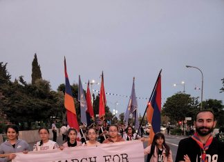 Ապրիլի 23 և 24 – Իսրայելում տեղի ունեցան բողոքի ակցիաներ և ոգեկոչման արարողություններ Երուսաղեմում, Թել Ավիվում, Հայֆայում և Պետախ Տիկվայում