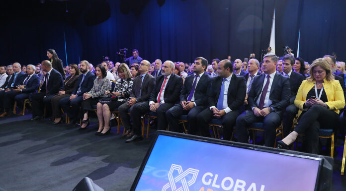 Ավարտվեց Համաշխարհային հայկական գագաթնաժողովի առաջին օրը